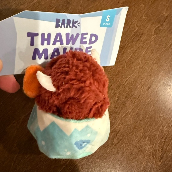 Barkbox BARK Thawed Maude NWT Dog Toy Size Small Ice Age Plush - Picture 1 of 2